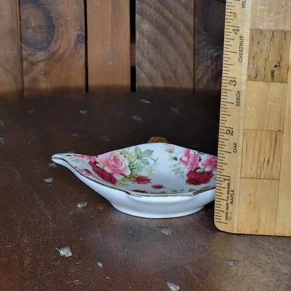 Floral Teapot-Shaped Trinket Dish - Picture 7 of 9